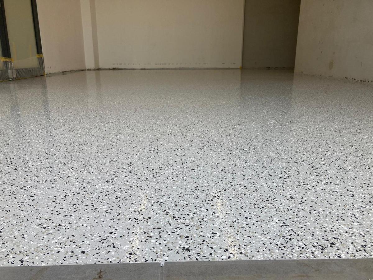Bodenbeschichtung für Industrie und Wohnbereich