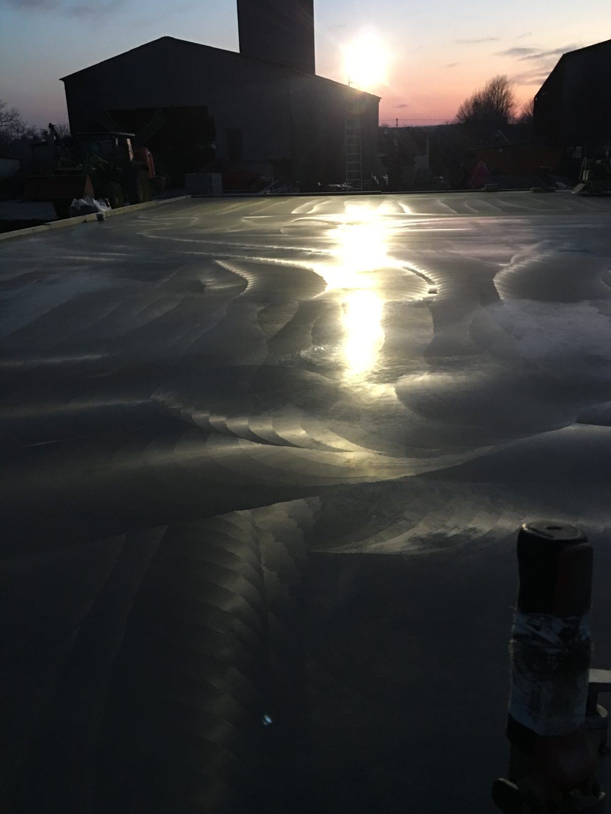 Industrieboden in Halle mit Beschichtung